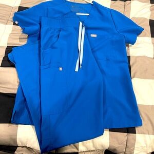 Figs Women's Blue Scrub Set